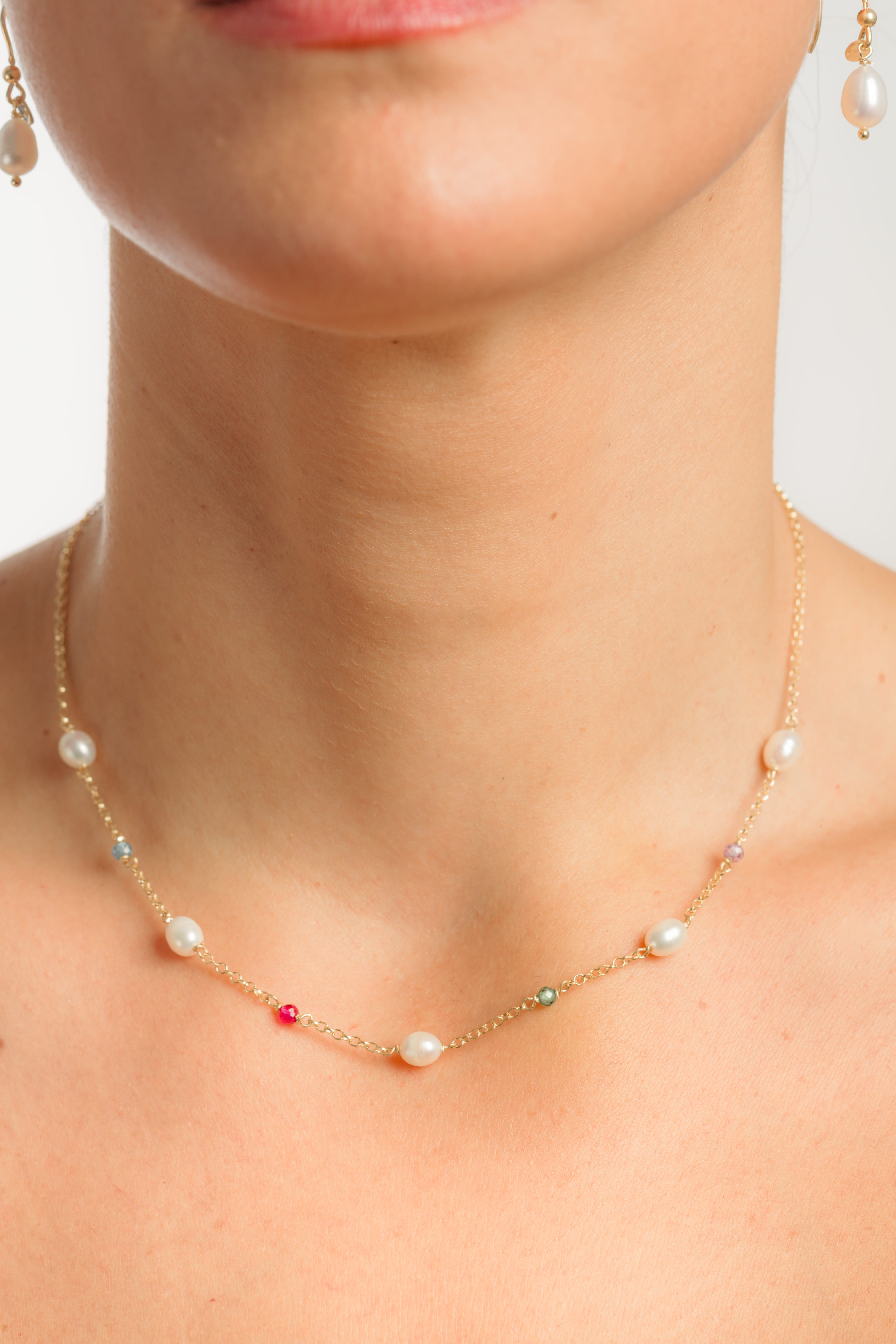 DANCING PEARL necklace