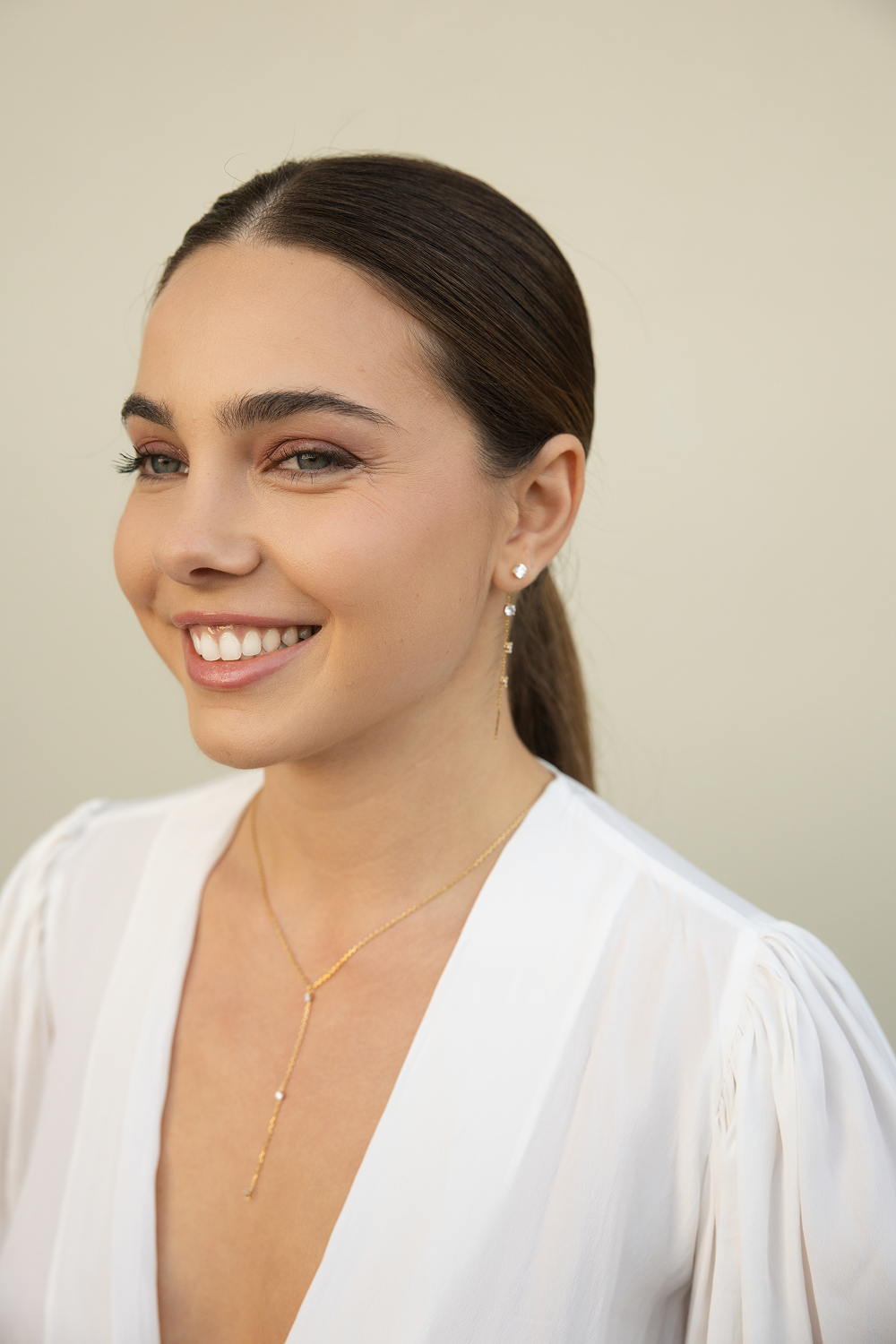 THE GLEAM LINE earrings