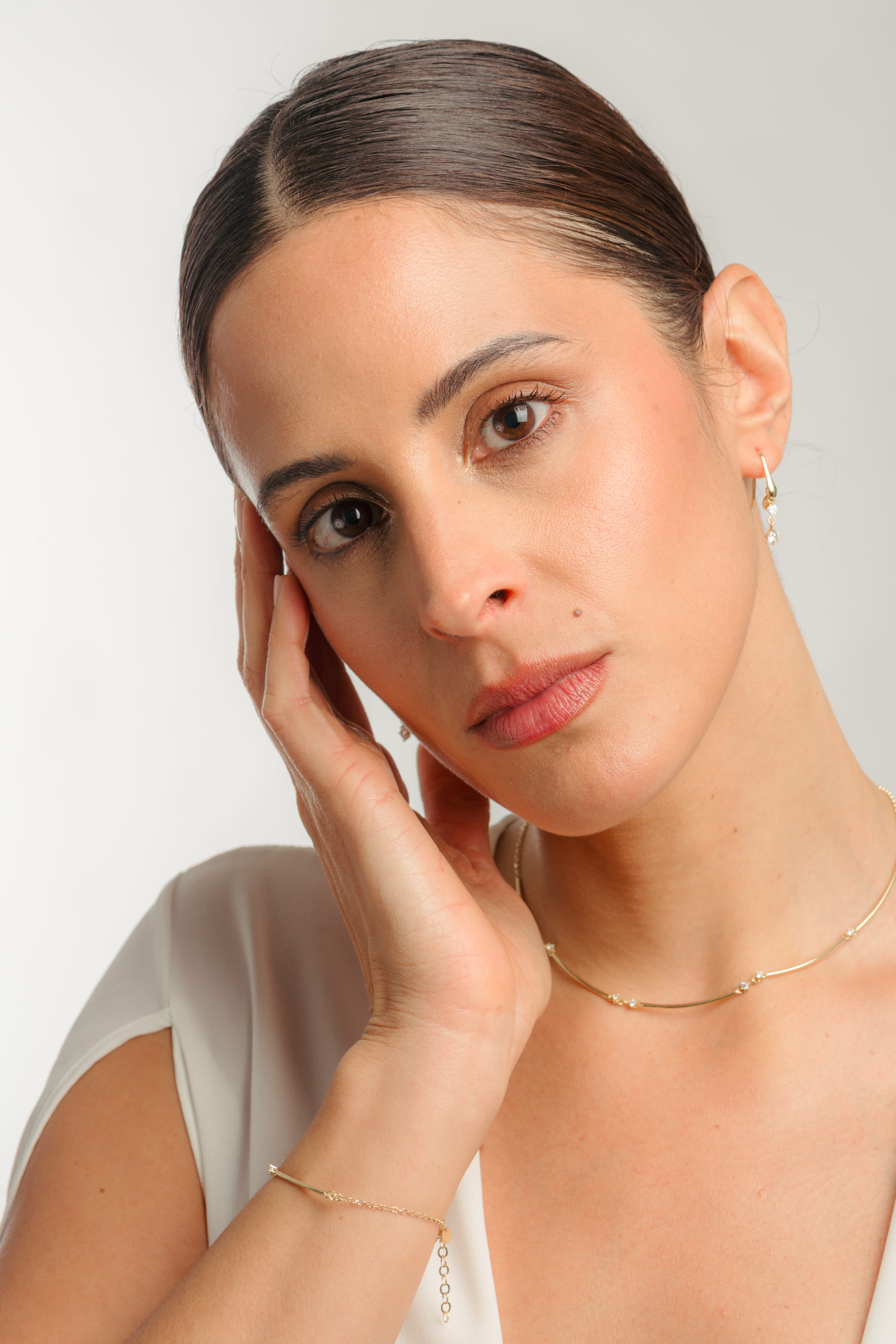 THE GLOW BAR necklace