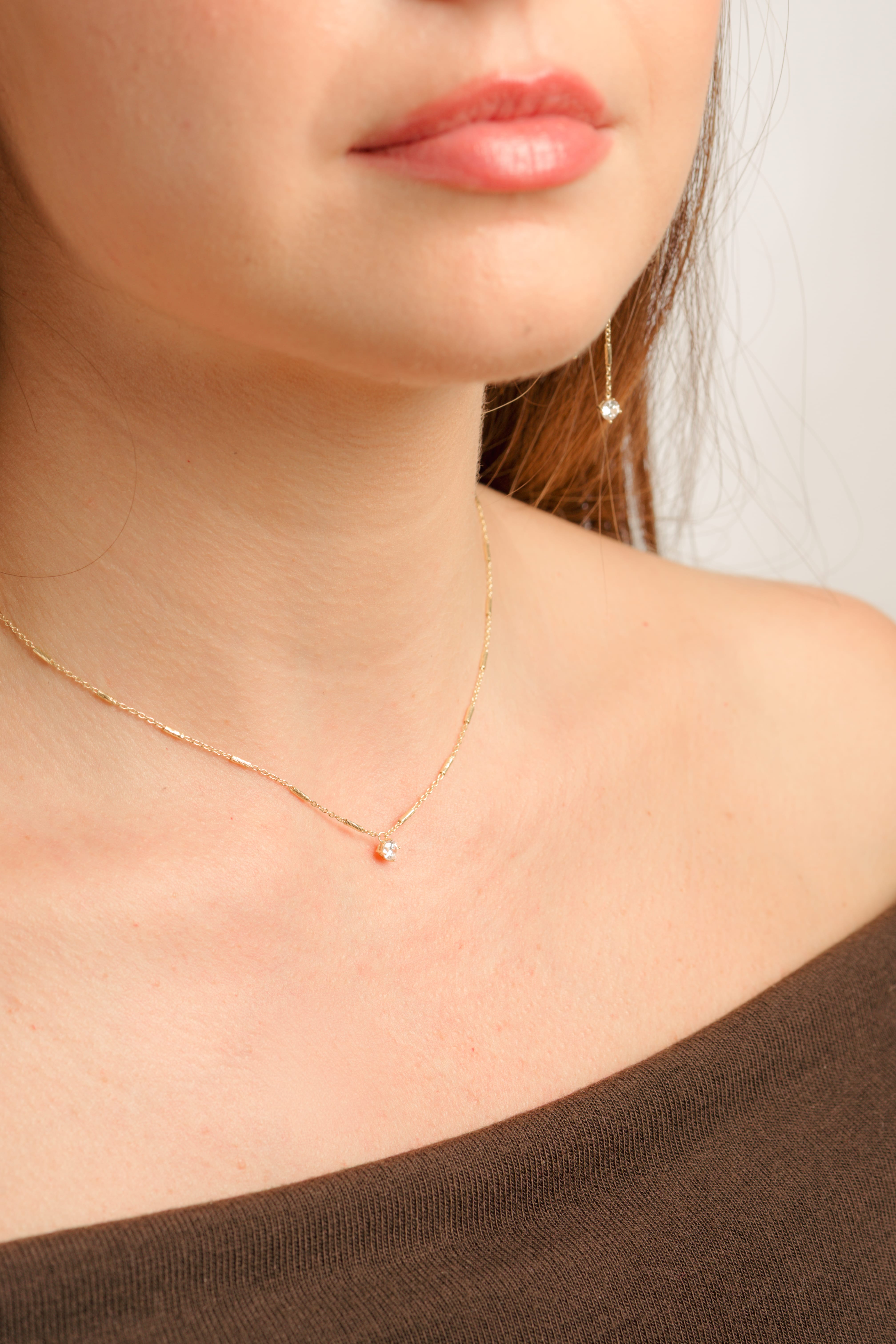 THE GLOW LINE necklace