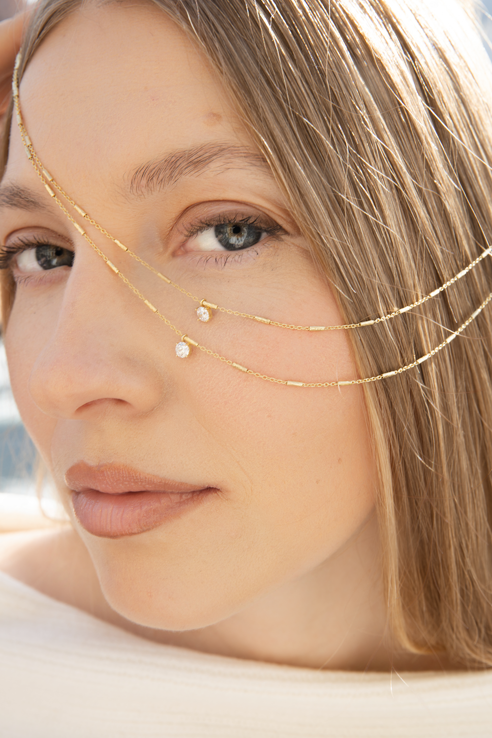 THE DOUBLE GLOW LINE necklace